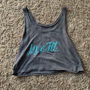 LIVE FIT Cropped tank top